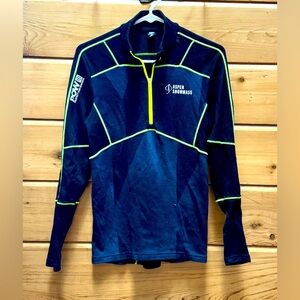 HELLY HANSEN Aspen/ Snowmass employee base layer. size S